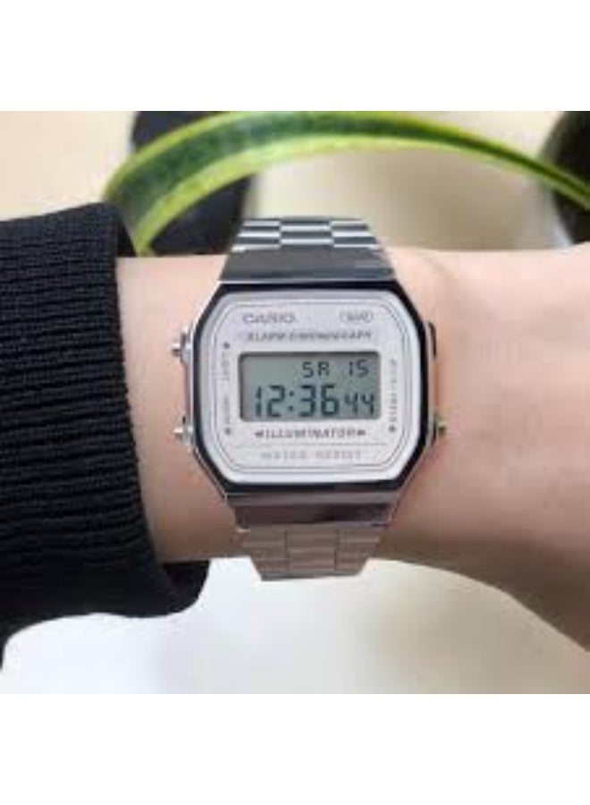 Casio Vintage Unisex Digital Watch – Grey Dial, Silver Stainless Steel Strap - Image 3