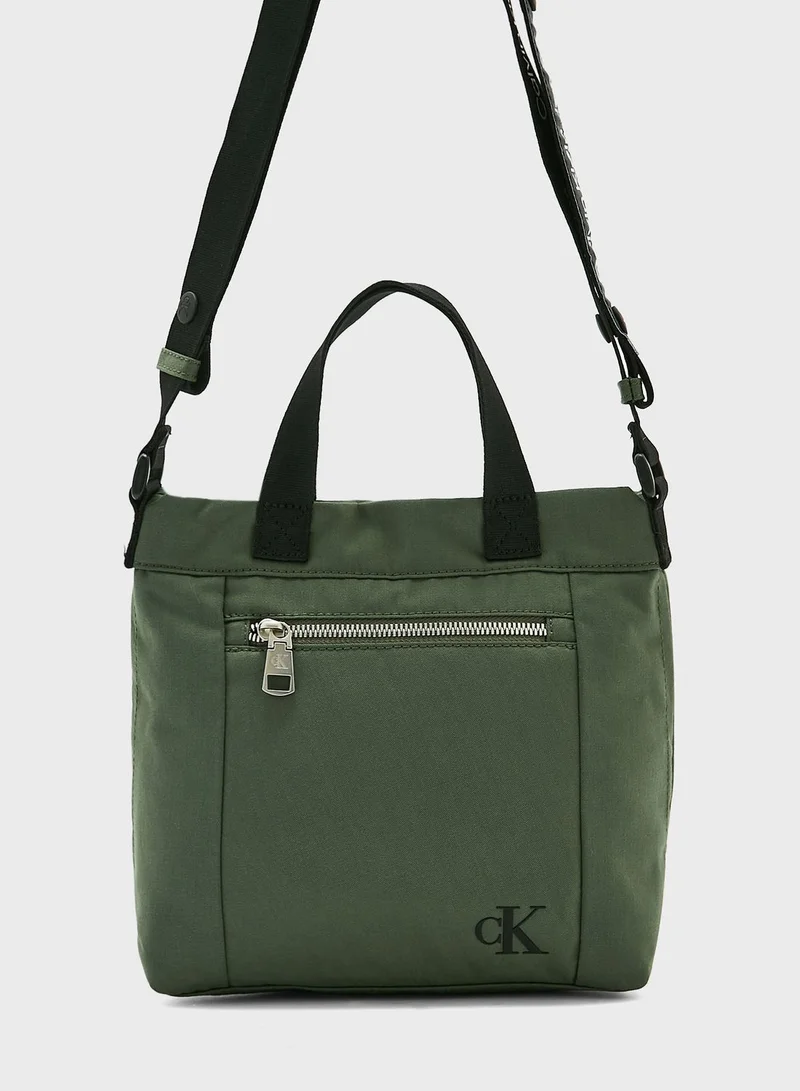 CALVIN KLEIN Ultralight Tote