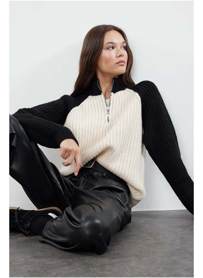trendyol Black Color Block Zippered Knitwear Sweater TWOAW25KZ00179  - Image 1