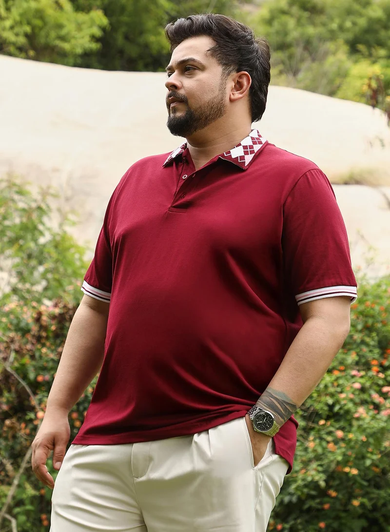 انستافاب بلس Instafab Plus Men Block Argyle-Knit Polo T-Shirt | Jacquard Polo Neck , Short Tipping Cuff Sleeves | Half-Button Closure , Straight Hem | Colourblock | Knit Fabric For Casual & Daily Wear | Wine Red