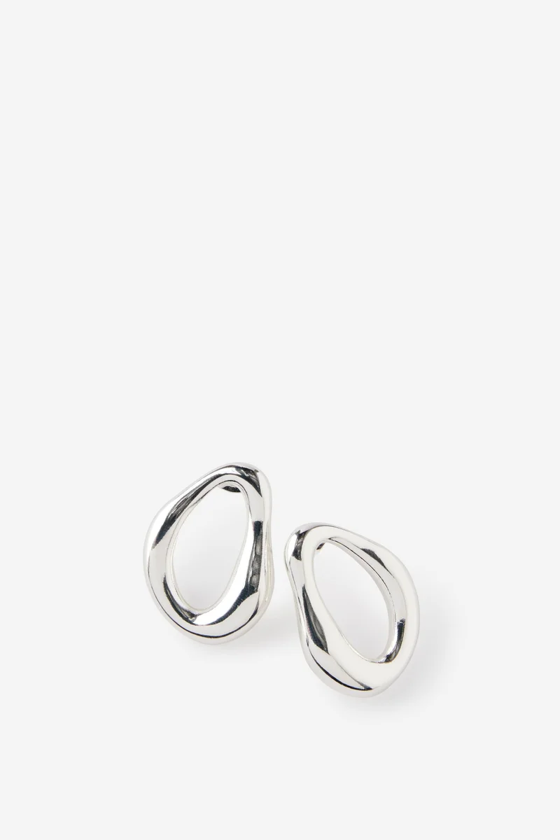 Rubi Mid Charm Earring