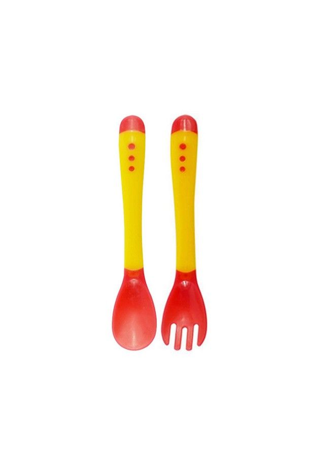 Safe-O-Kid مجموعة 2 ملاعق و 2 شوكات حساسة للحرارة بطرف سيليكون أحمر وأصفر عبوة من 2 - Image 2