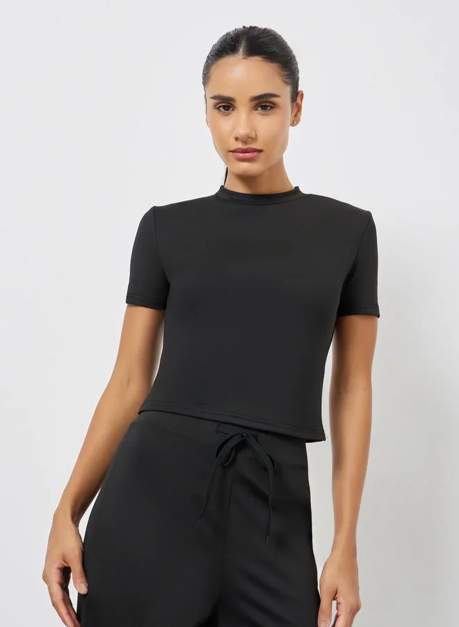 Styli Active Solid Crop Top and Drawstring Loose Pants Set