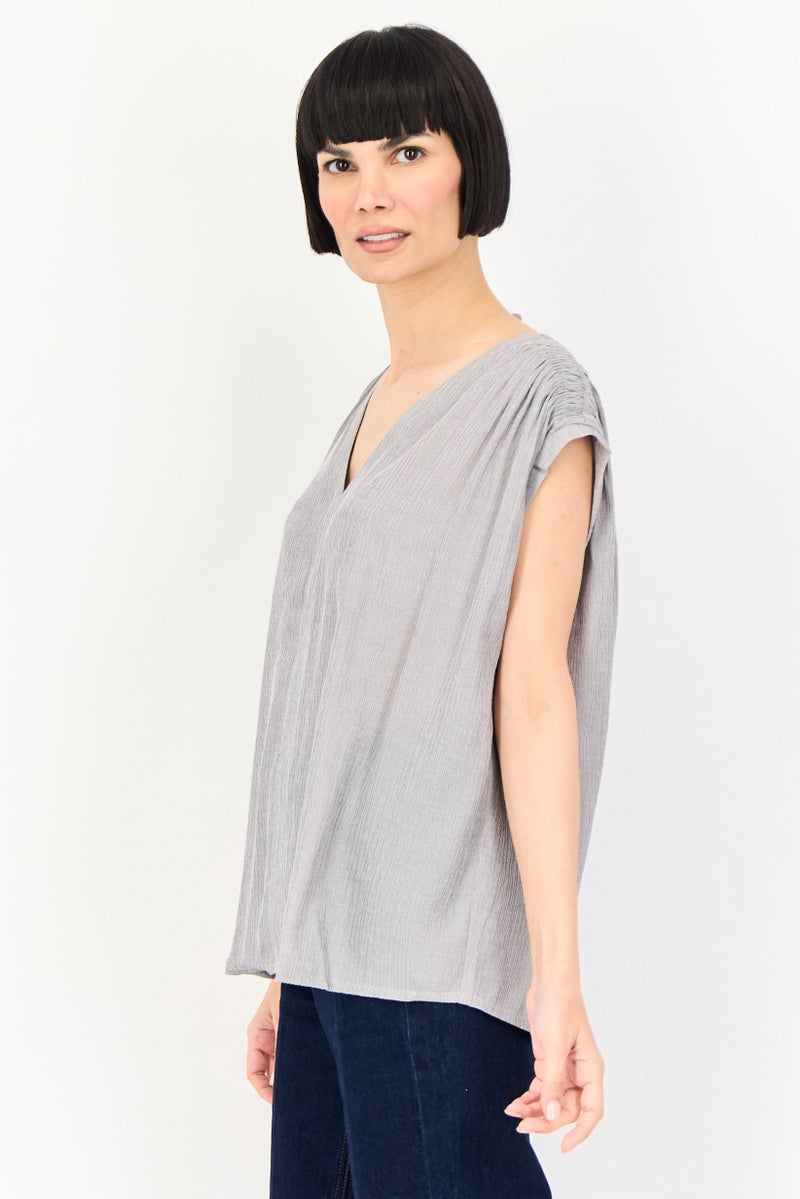 promod Women V-Neck Textured Sleeveless Tank Top, Grey - Image 4