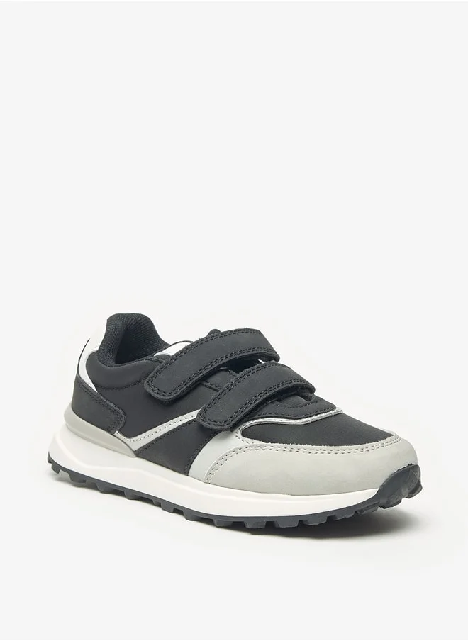 جونيورز Boys Colourblock Sneakers with Hook and Loop Closure