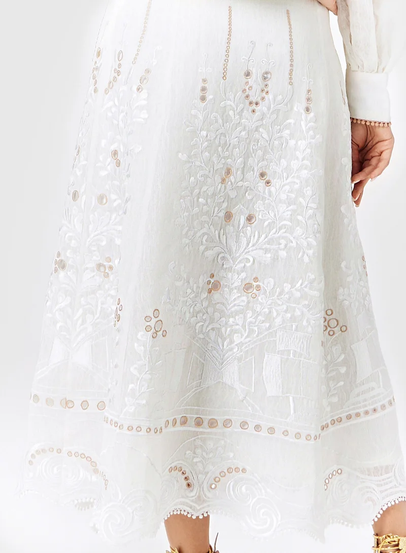 ثريدز باي اجوني Contrast Embroidered Dress