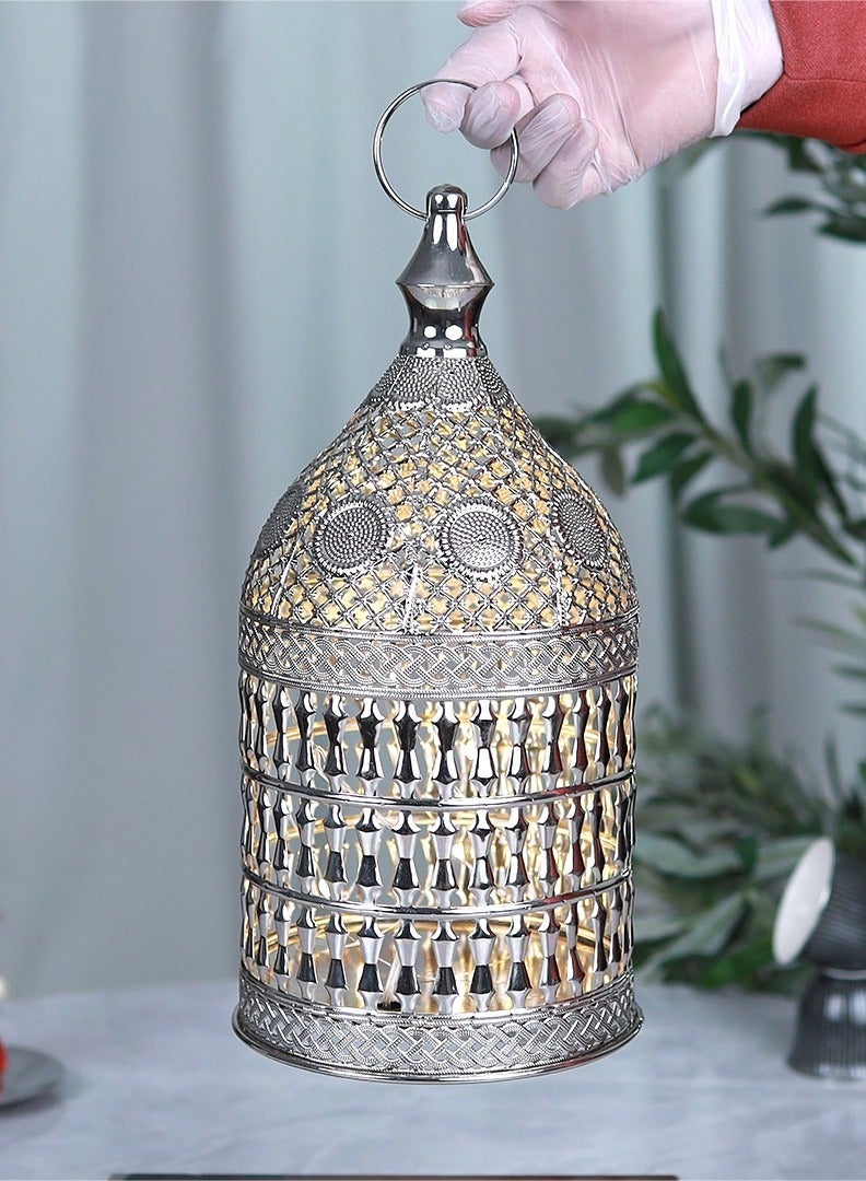 AL Hadaya Mall Modern Ramadan Lantern with Light (Battery Operated) – Silver – 16×16×33 cm - Image 1