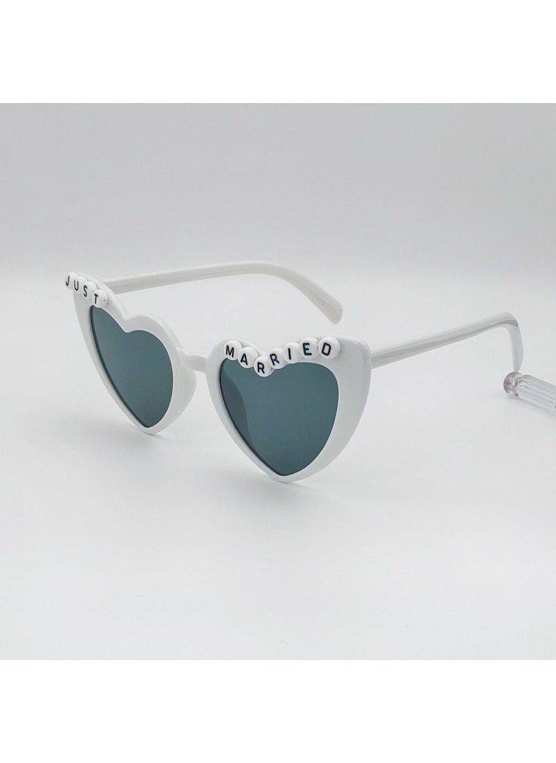 Generic - Heart-Shaped Bridal Sunglasses Pearl Fashion Party Shades JUSTMARRIED foundation A1 - Image 1
