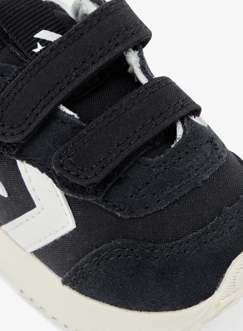 Converse Black Kids' Omega Easy On Low Shoes  | Best Price UAE