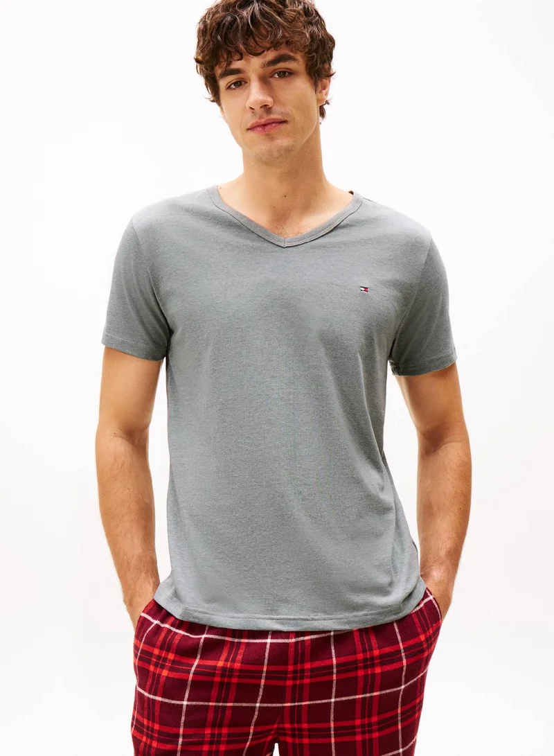 TOMMY HILFIGER 3-Pack Signature V-Neck Lounge T-Shirts.