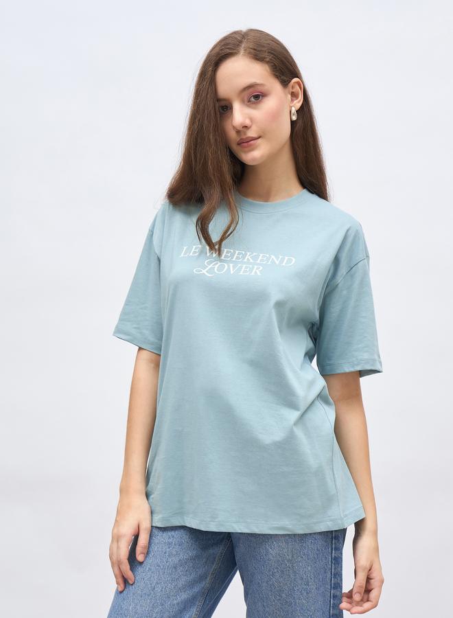 Styli Women Blue Slogan Print Oversized T-Shirt - Image 2