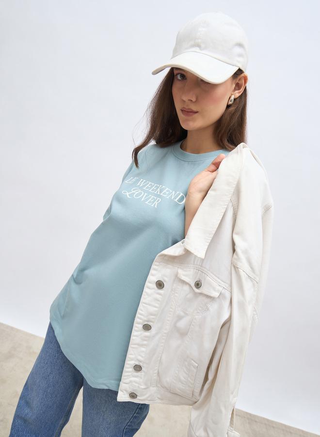 Styli Women Blue Slogan Print Oversized T-Shirt - Image 3