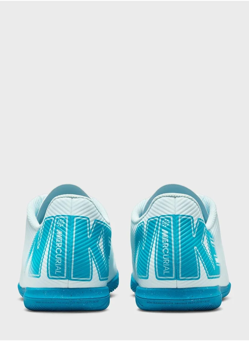 نايكي Vapor 16 Club In Football Boots