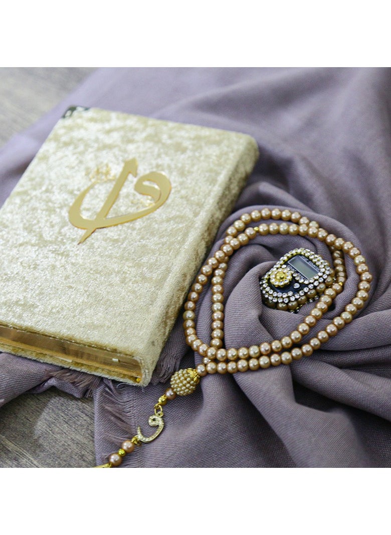 Gift Set for Women with Golden Velvet Quran Electronic and Beaded Tasbih and Hijab - https://f.nooncdn.com/p/pzsku/Z3824006BA5F285FAC8DBZ/45/1746823835/925d4917-ff0f-40d9-a148-a3e1ac56c9c9.jpg?width=original