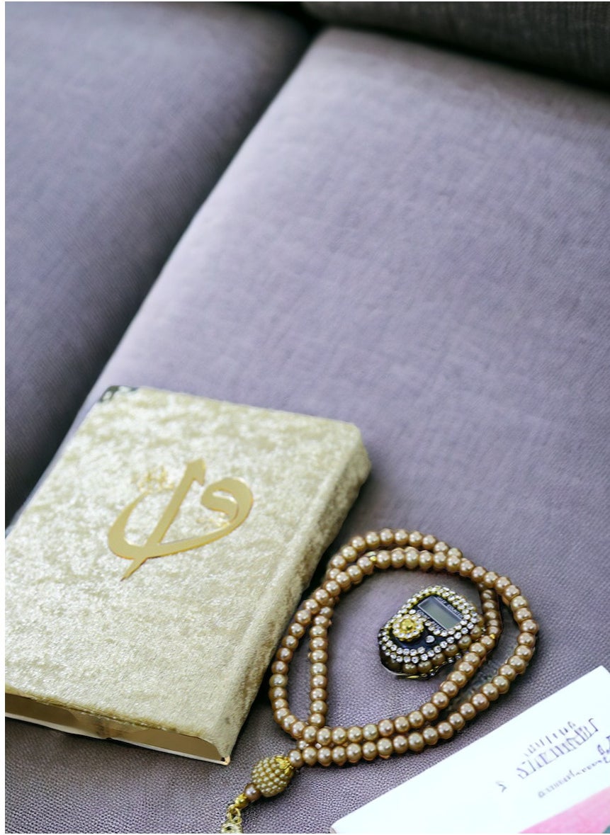 Gift Set for Women with Golden Velvet Quran Electronic and Beaded Tasbih and Hijab - https://f.nooncdn.com/p/pzsku/Z3824006BA5F285FAC8DBZ/45/1746823836/e66f8f0b-8aaf-401a-98f6-4a118ea847cd.jpg?width=original