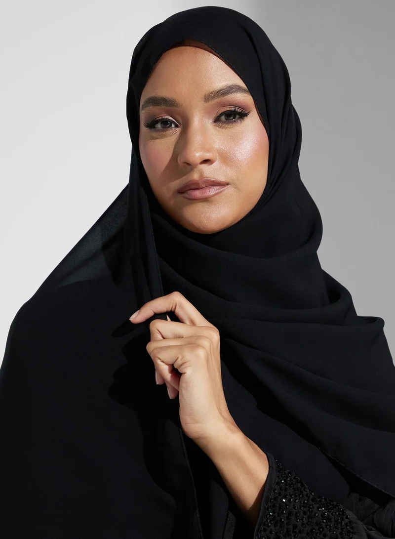 Khizana Embellished Detail Abaya