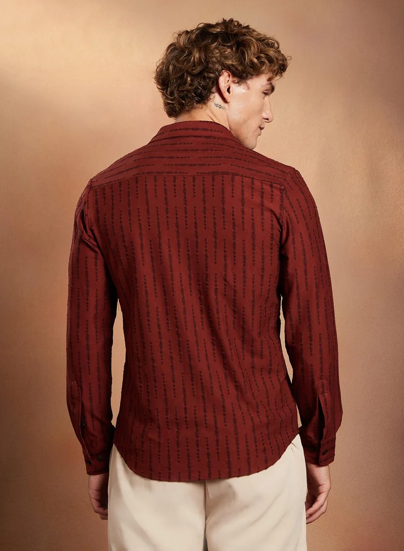Campus Sutra Campus Sutra Men's Brick Red Tassel-Weave Shirt For Casual Wear | Spread Collar | Long Cuffed Sleeves | Button Closure | Shirt Crafted With Comfort Fit For Everyday Wear