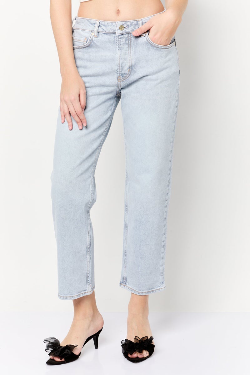 Scotch & Soda Women Straight Fit High Rise Washed Stretchable Jeans, Light Grey - Image 1