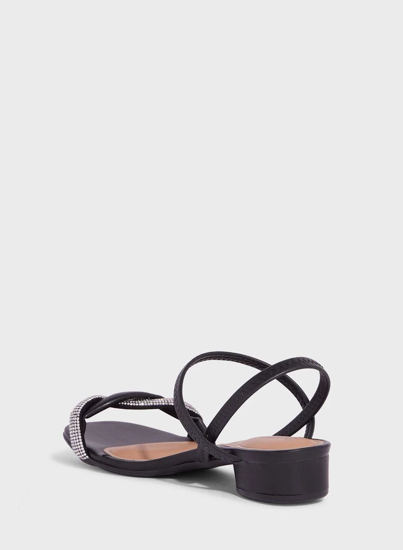 Beira Rio Sandals for Women with Back Strap – Stylish & Supportive sling Back Ladies Sandals