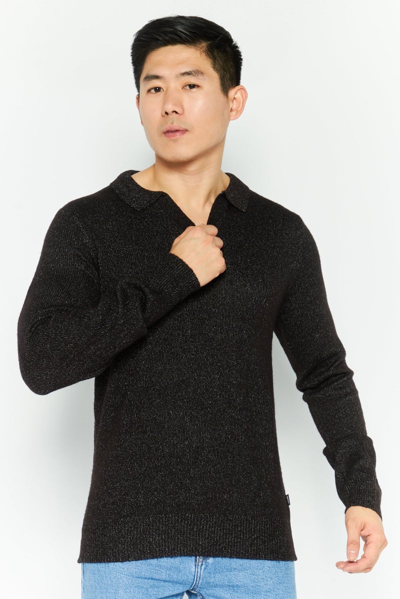 DKNY سويت شيرت رجالي مزخرف بأكمام طويلة، أسود - Image 1