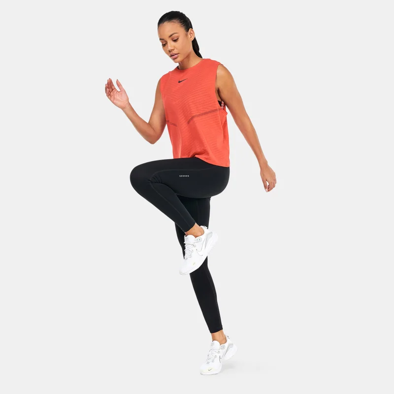 Nike Women's Dri-FIT ADV Run Division Tank Top