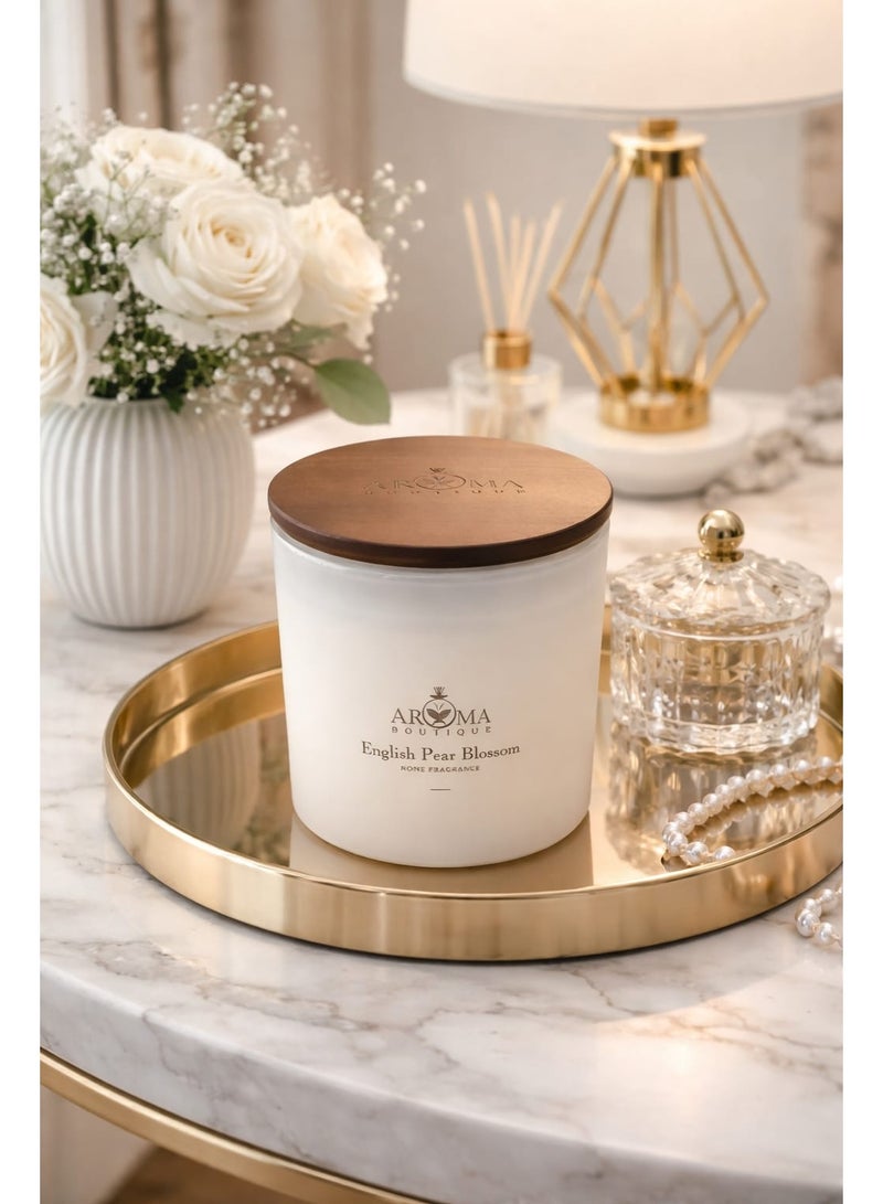 Aroma Luxury Three-Wick Candle With a Pear Blossom Scent - Image 2