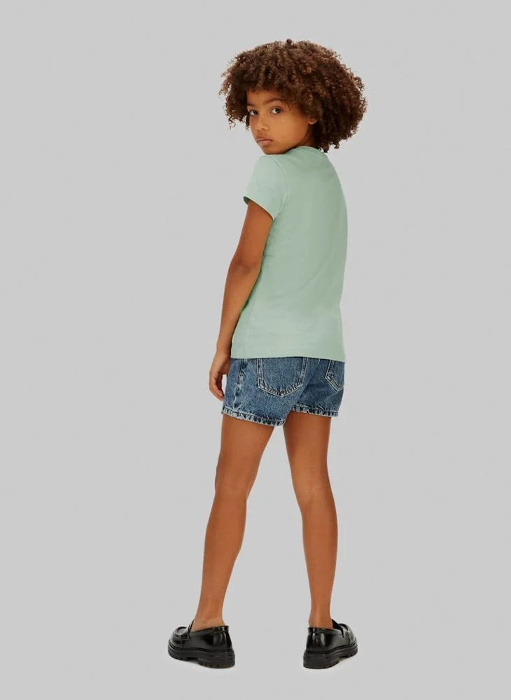 كالفن كلاين جينز Kids Left Chest Logo Slim Fit Short Sleeve T-Shirt