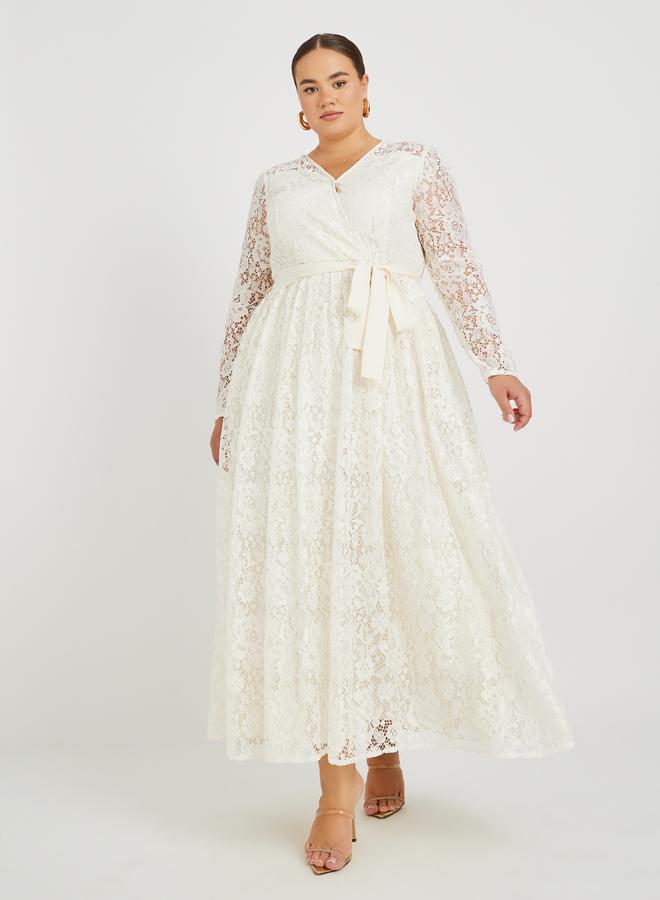 ستايلي فستان ماكسي طويل الأكمام من الدانتيل بمقاس كبير - - Image 1