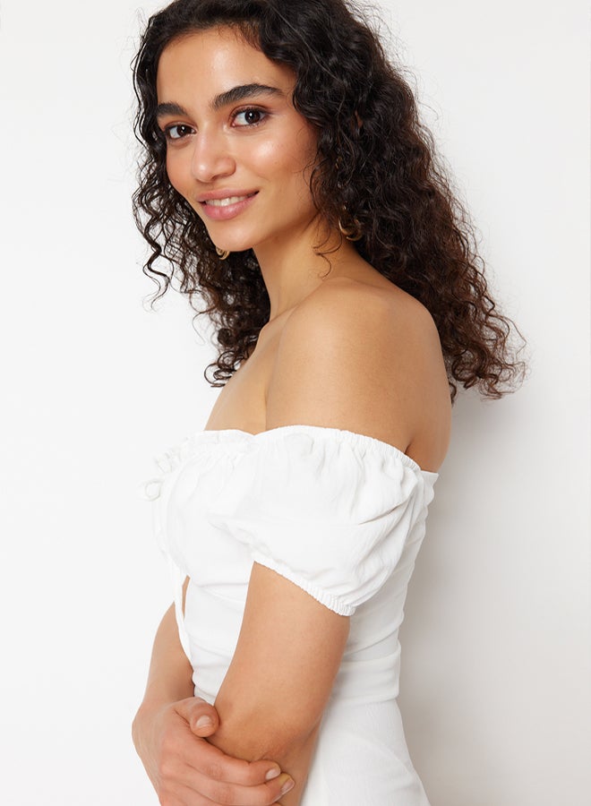 trendyol White Plain Bodycone Crepe Mini Woven Dress TWOSS24EL00874 - Image 3