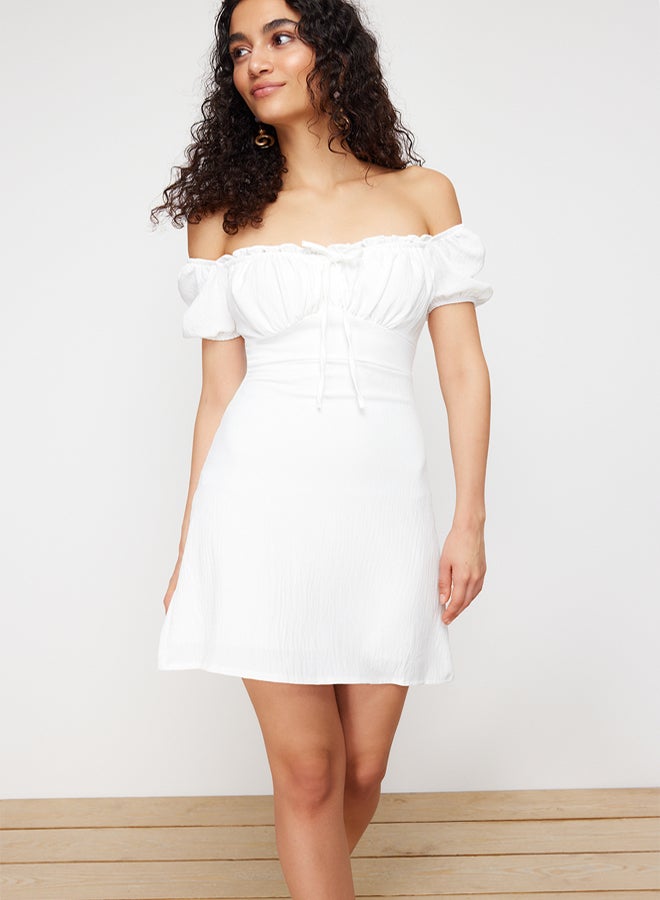trendyol White Plain Bodycone Crepe Mini Woven Dress TWOSS24EL00874 - Image 1