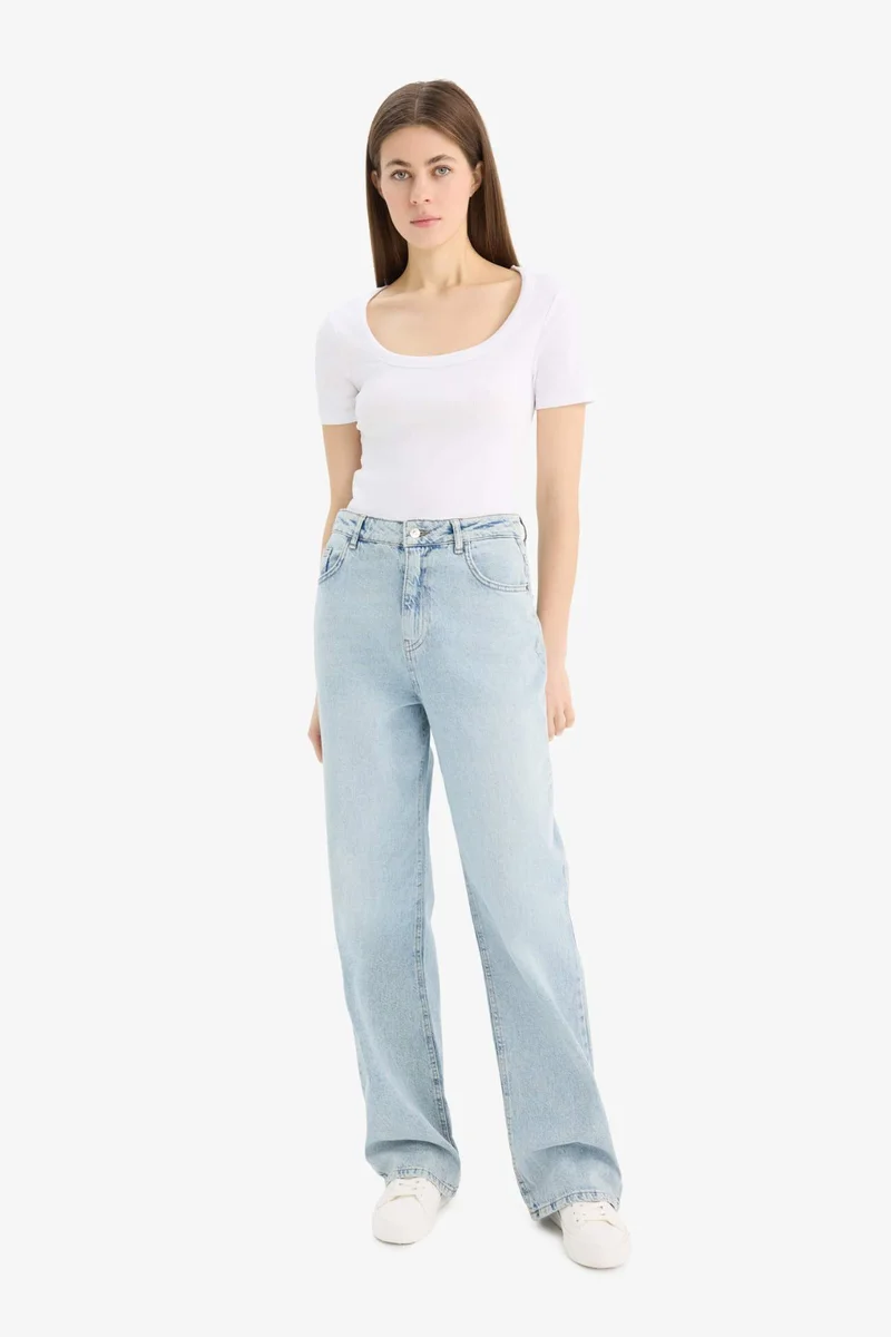 ديفاكتو Slim Fit Crew Neck Basic Ribbed Camisole T-Shirt