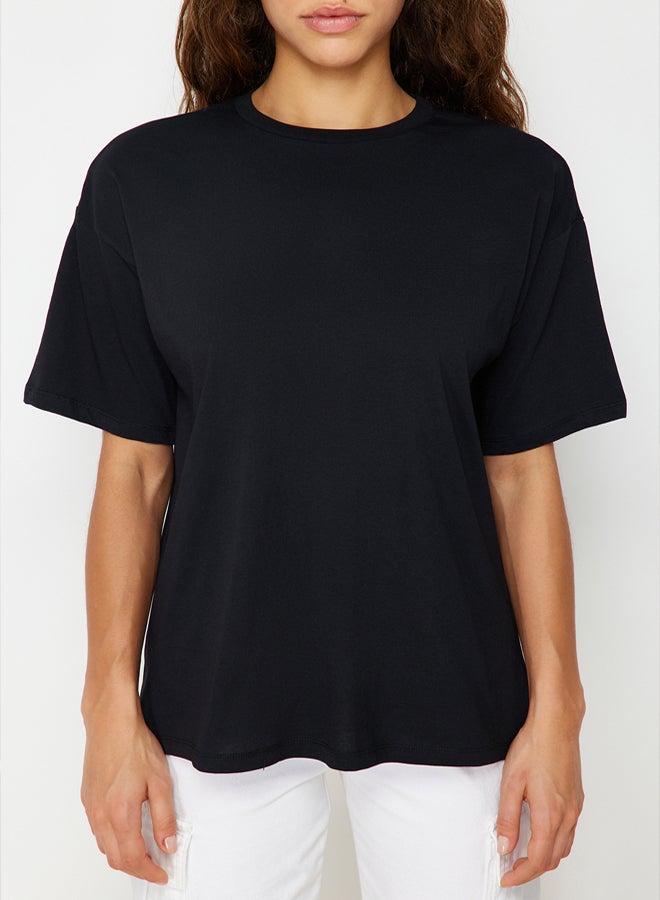 trendyol Black 100% Cotton Boyfriend/Wide Fit Crew Neck Knitted T-Shirt TWOSS20TS0134 - Image 4
