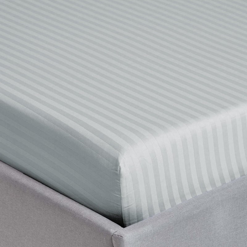 sleep well Microfiber Stripe Fitted Sheet with 2 Pillowcase Set - 150x200+17cm (Silver) - Image 4