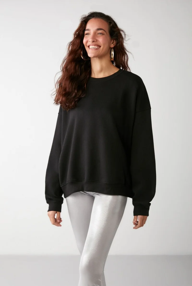 GRIMELANGE VANELTINA Women's Crew Neck Polar Fleece Oversize Fit Basic Black Sweatshirt