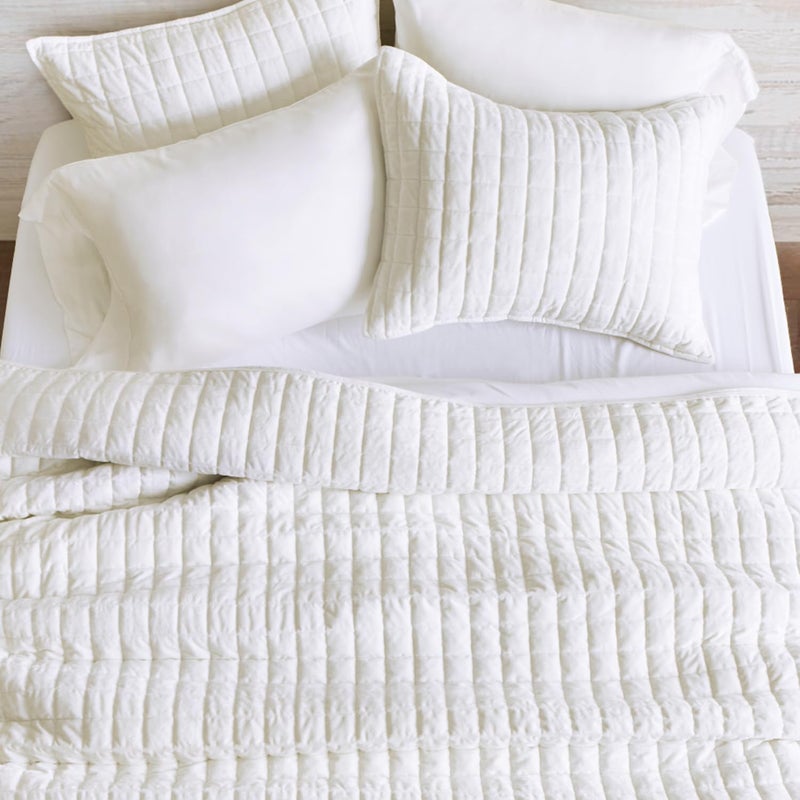 RECYCO Luxury Velvet Quilt Set, California King 118'' x 106'' Oversized Bedspread, Ultra Soft Velvet Comforter, Lightweight Box Stitch Bedding Sets for All Season, with 2 Shams, Bright White - Image 3