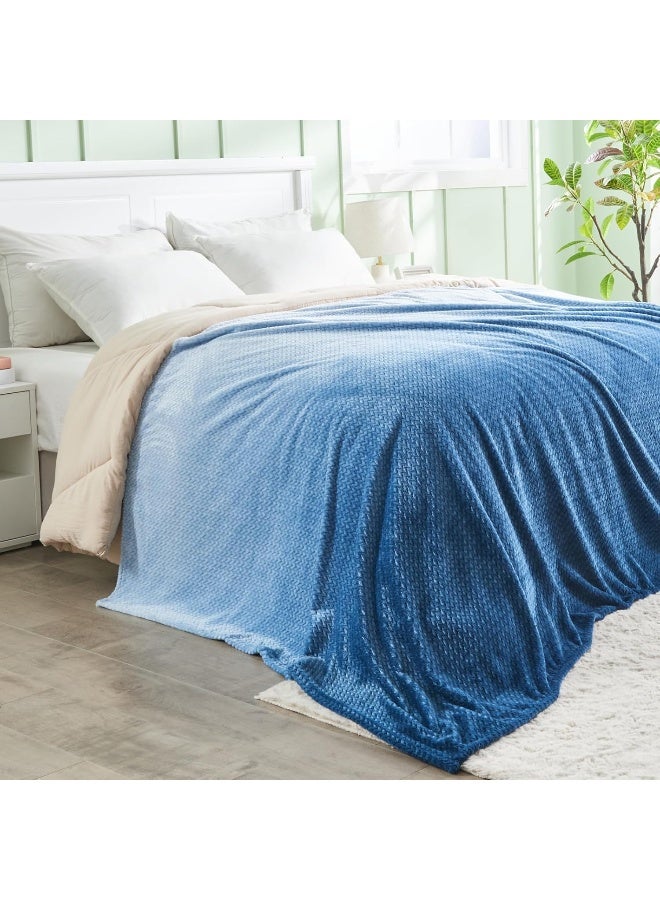 نيو كوزبلاي Newcosplay Super Super Throw بطانية Ombre Blue Premium Flannel Flannel Fleece Leaves نمط بطانية سرير خفيفة الوزن طوال الموسم استخدام (OMBRE Blue Throw (50 "" x60 "")) - Image 4