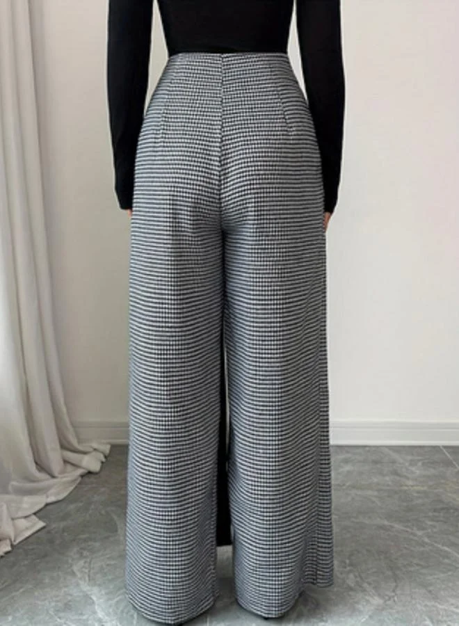 تايك تو بنطال بأرجل واسعة وربطة خصر ونمط هاوندزتوث