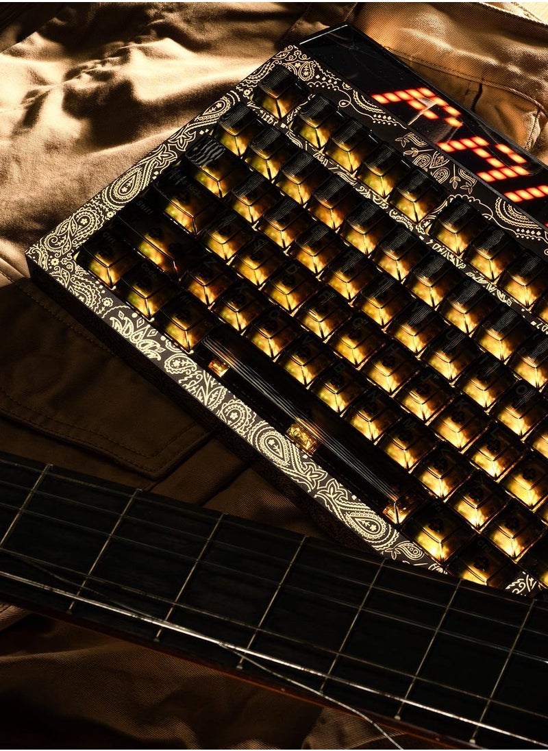 ميـاو غاضب Angry Miao CYBERBOARD مشروع Novel Gold Paisley Black/Gold Bundle لوحة مفاتيح ألعاب ميكانيكية لاسلكية مع اتصال ثلاثي الوضع، تصميم Leaf Spring Mount، مفاتيح قابلة للتبديل الساخن  - Image 3