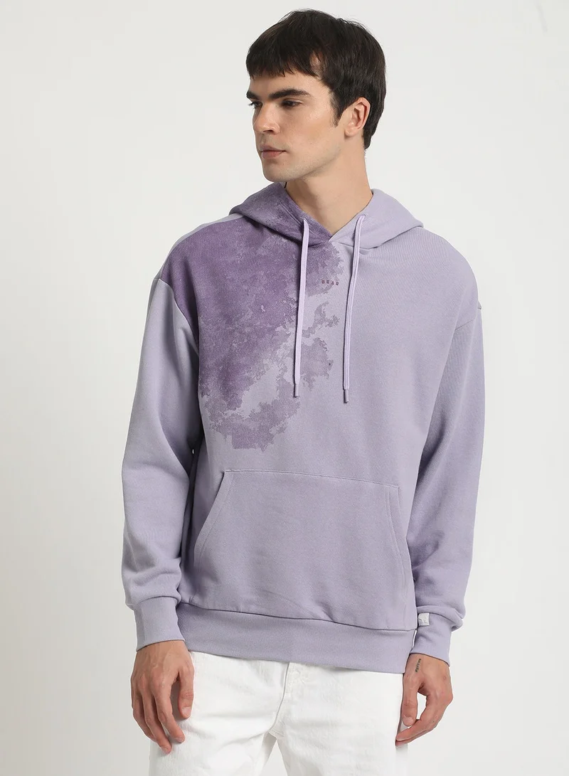 ذا بير هاوس Men's Hoodie Casual Pullover Sweatshirt with Kangaroo Pocket and Adjustable Hood Soft Warm and Stylish for Winter Travel and Everyday Wear