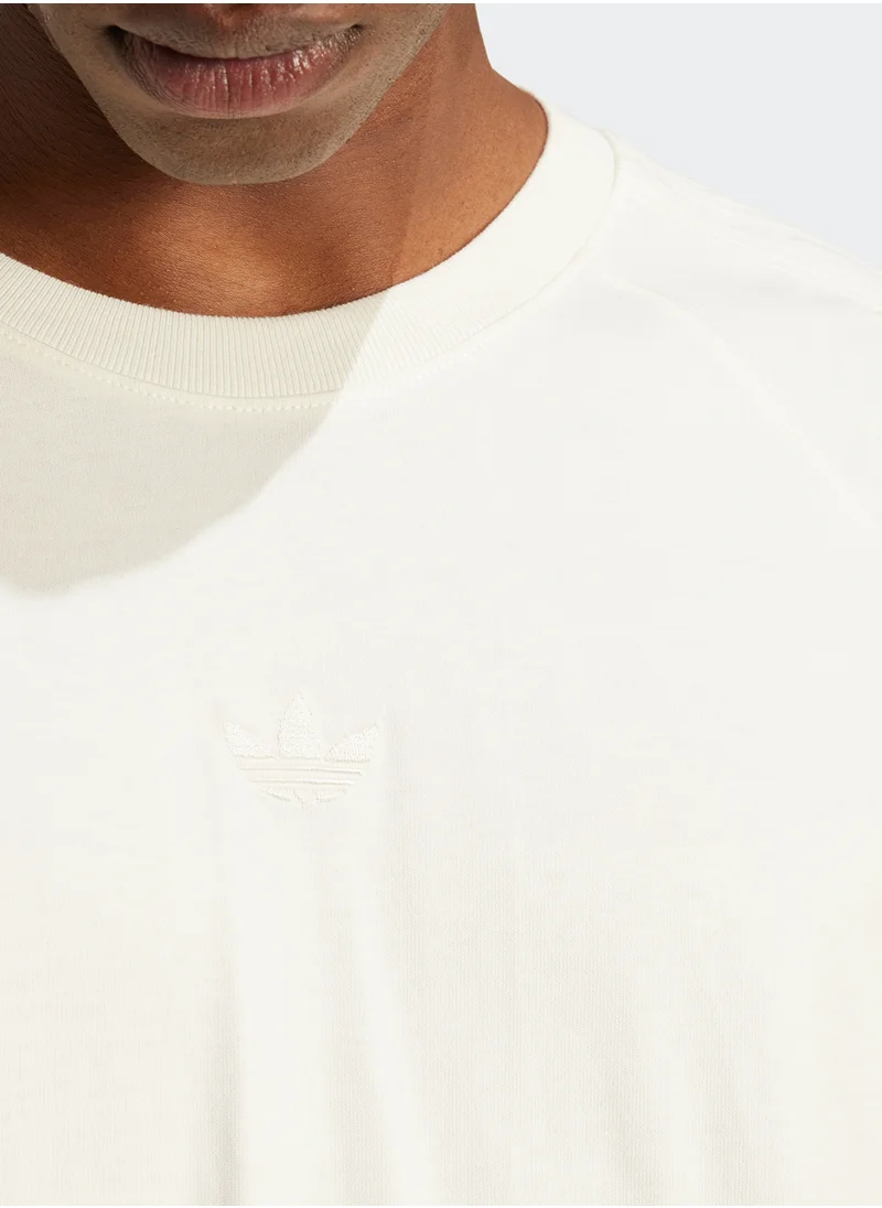 اديداس اوريجينالز Premium Essential T-Shirt