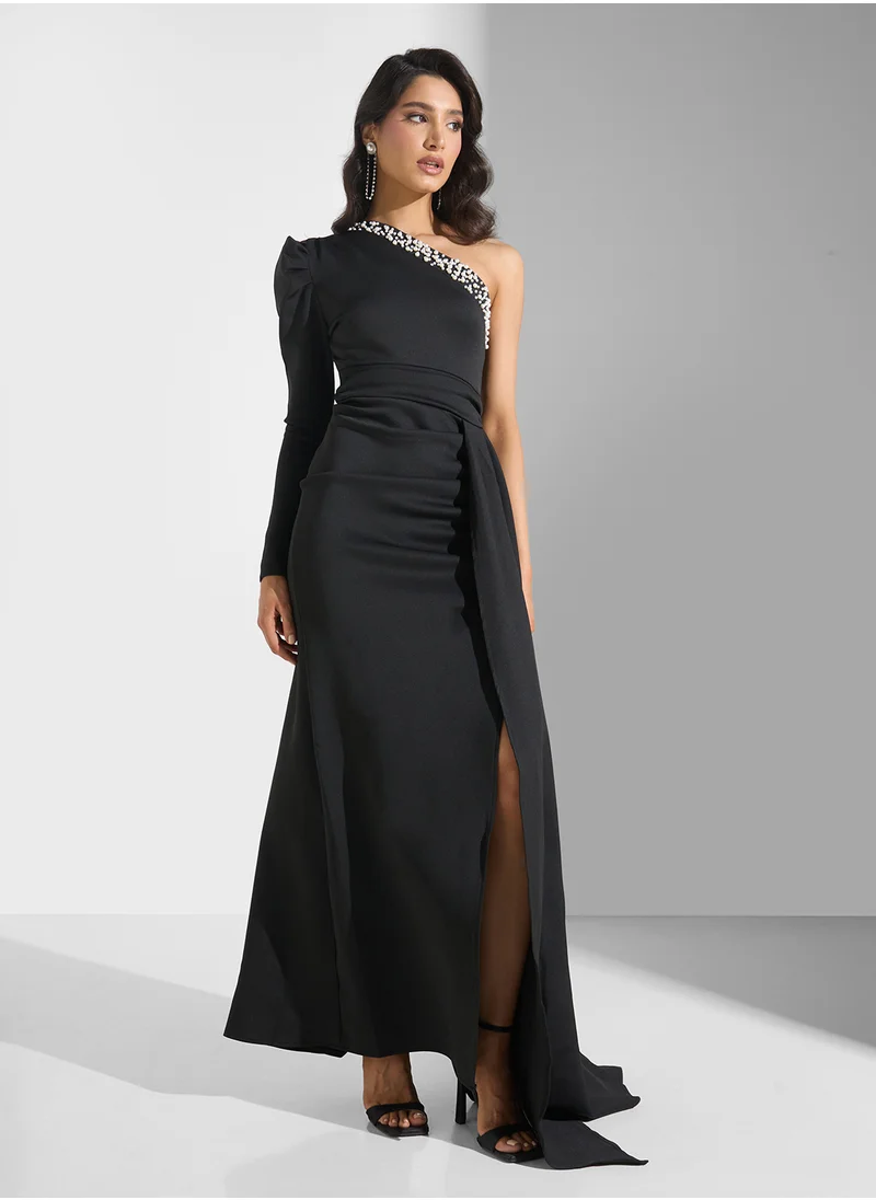 ايلا ليمتد اديشن One Shoulder Dress With Slit