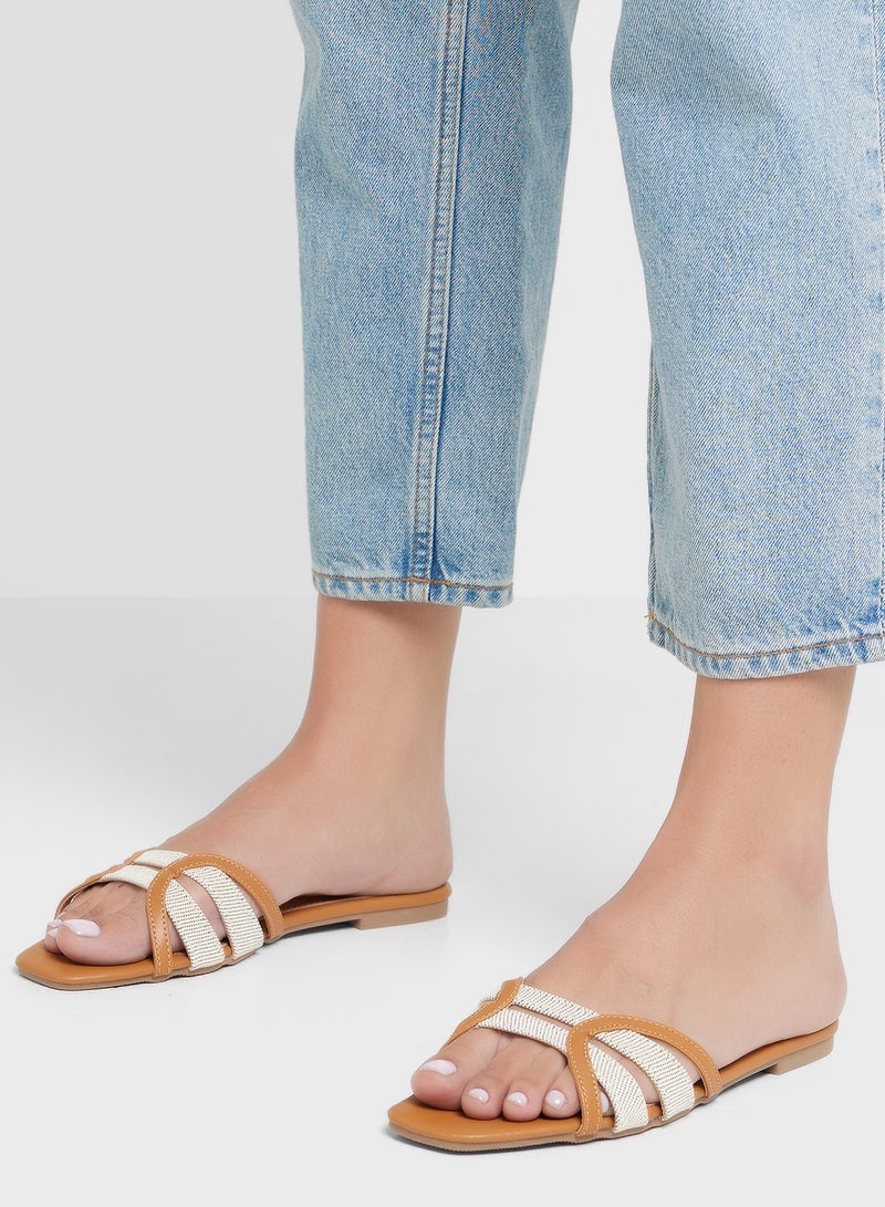 ايلا صندل مسطح بأشرطة متعددة الألوان - Image 5