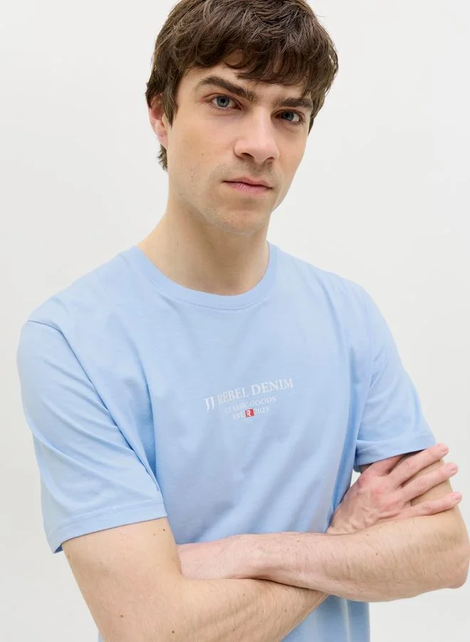 ج ج ريبل تيشيرت جيه جيه ريبيل بطبعة شعار ورقبة دائرية