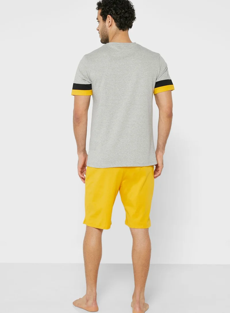 Seventy Five Colourblock T-Shirt Pyjama Shorts Set