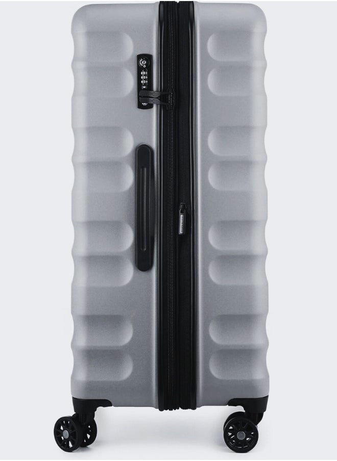 Antler Unbreakable Clifton  Luggage Large 28T  - Image 4