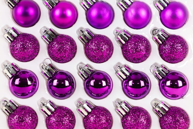 Christmas Concepts Pack of 25-25mm Mini Christmas Tree Baubles - Shiny  Matte & Glitter Decorated Ornaments (Purple) - Image 5