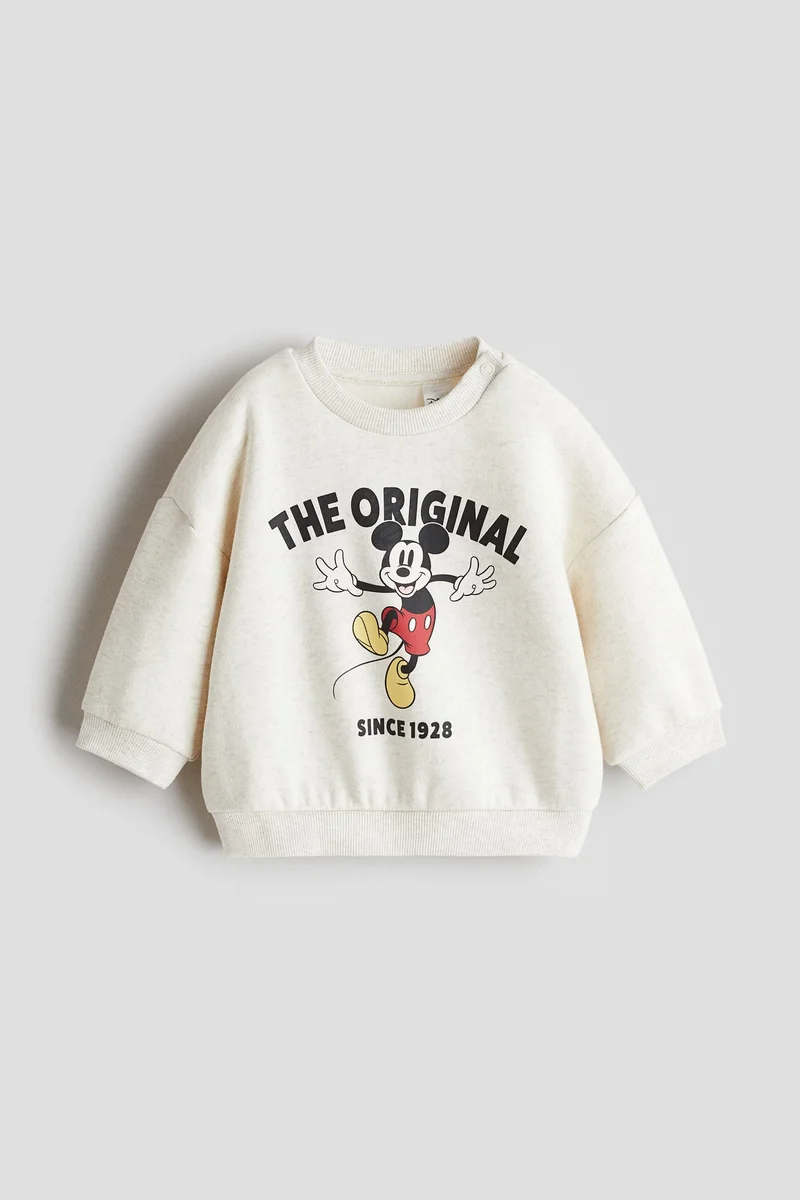 اتش اند ام سويت شيرت مزين بطبعة