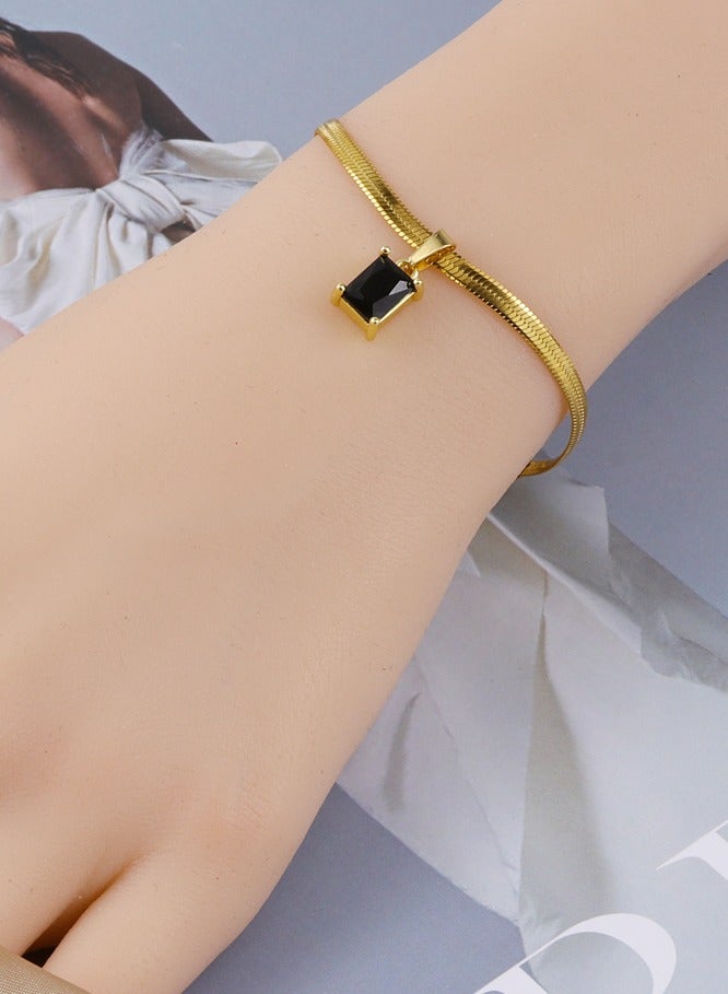 Kenzs square diamond zircon pendant bracelet black