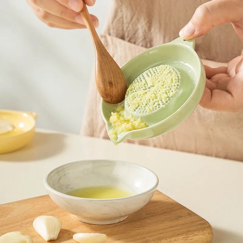Ceramic Grater: White Premium Ceramic - Corrosion Resistant, Mess-free Grinding, Compact Design Ginger Grater for Home Kitchen, Baby Food Prep - Image 3