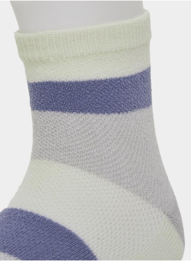 Styli Pack of 5 - Cartoon Printed Cotton Mid Tube Socks  - Image 5